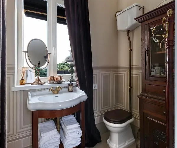 Heritage Boutique 'green Hill'